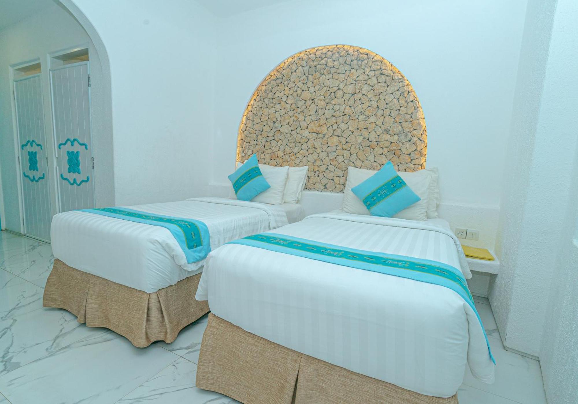 Loccal Collection Hotel Komodo Labuan Bajo Exterior foto